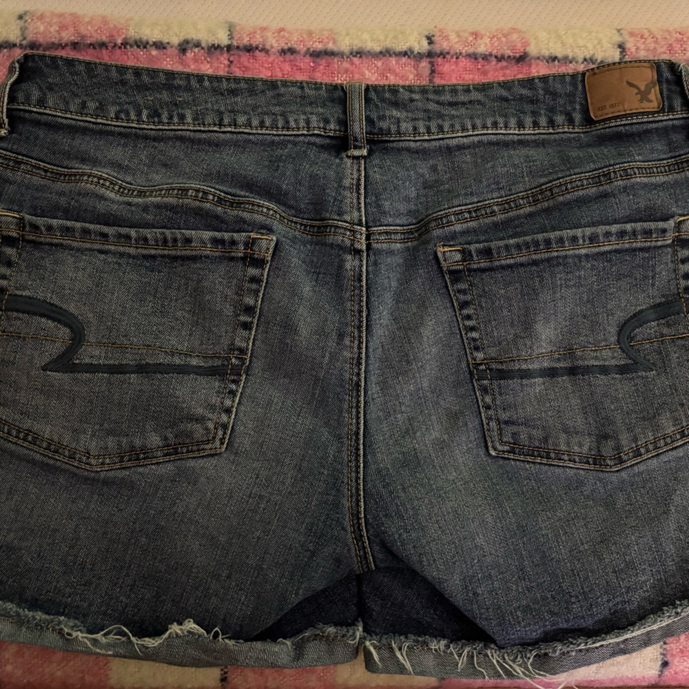 American Eagle Outfitters Women's Denim Shorts - Blue Jean - Picture 2 of 3
